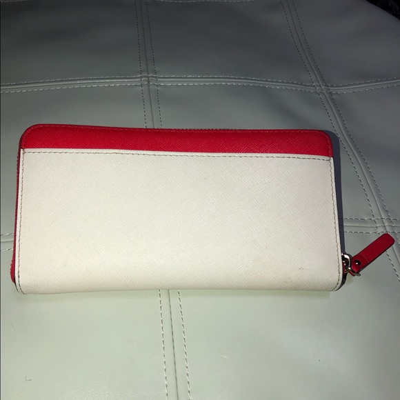 Kate Spade wallet - Picture 2 of 4